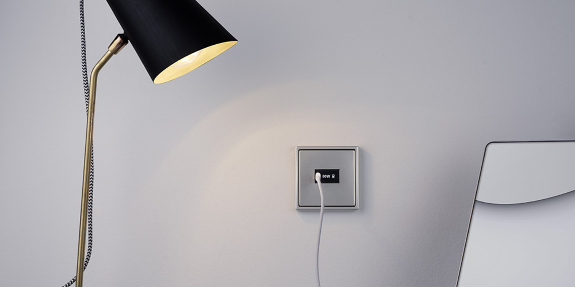 Ladegerät USB PD 60 bei Elektroanlagen Uwe Thiess in Wolfratshausen