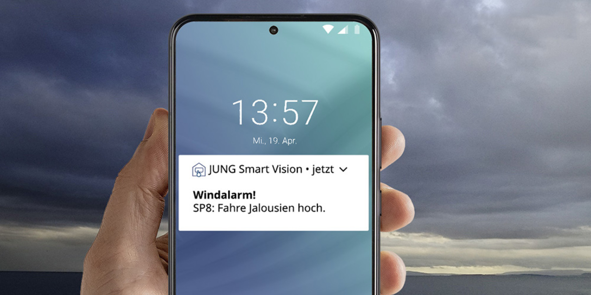 JUNG Smart Panel 8 bei Elektroanlagen Uwe Thiess in Wolfratshausen